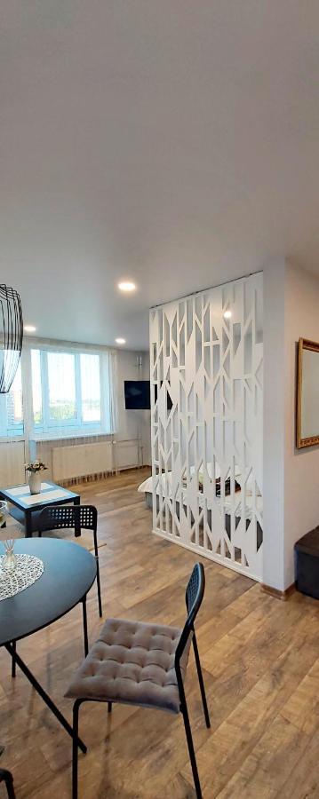 Apartamentai Prie Akropolio Graziu Vaizdu I Miesta Κλαϊπέντα Εξωτερικό φωτογραφία