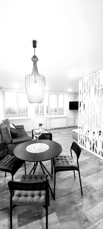 Apartamentai Prie Akropolio Graziu Vaizdu I Miesta Κλαϊπέντα Εξωτερικό φωτογραφία